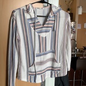 Wallflower Women’s Pullover